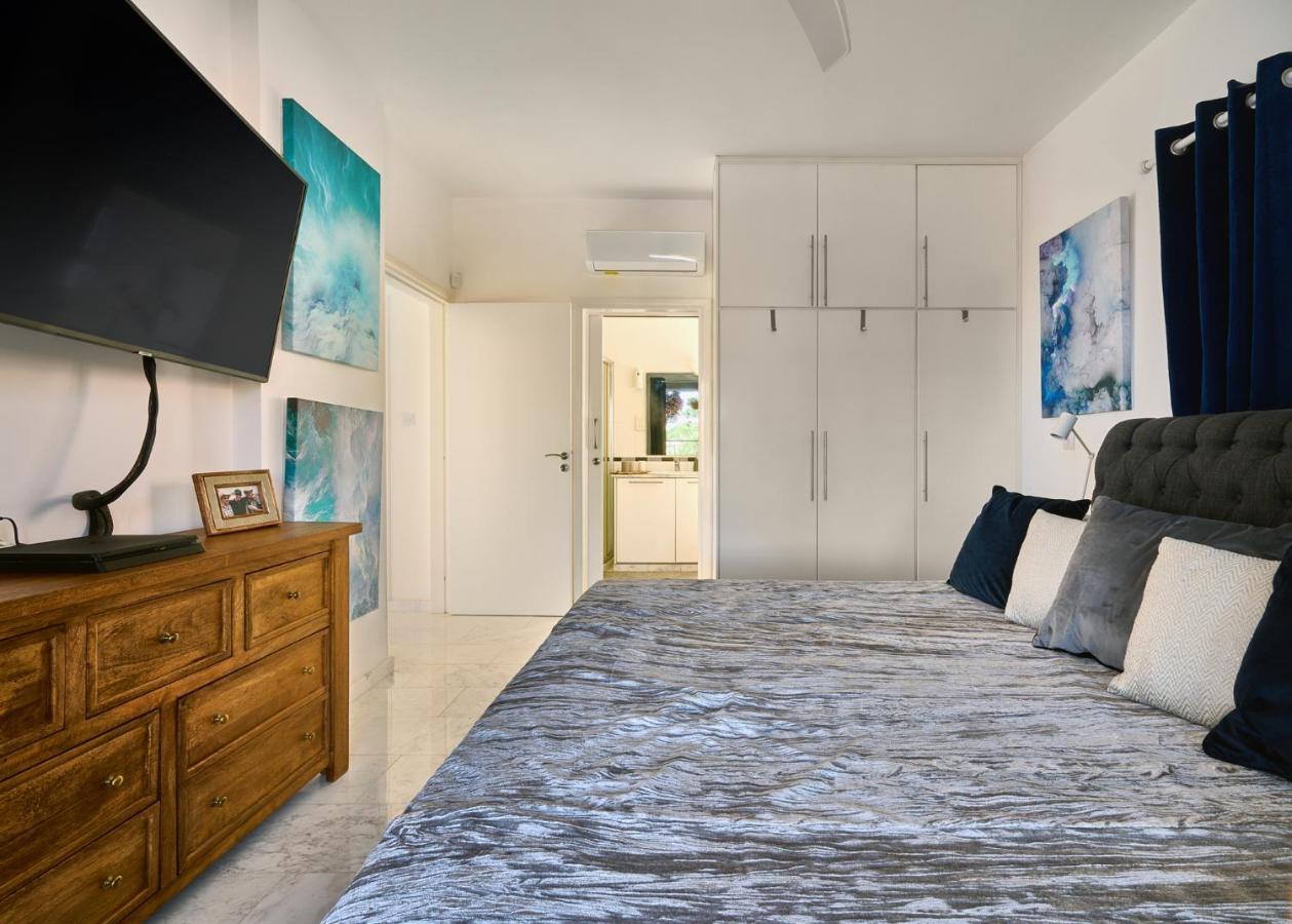 Villanelle Bed & Breakfast Welcomes Dog Lovers Only Tala Exterior foto