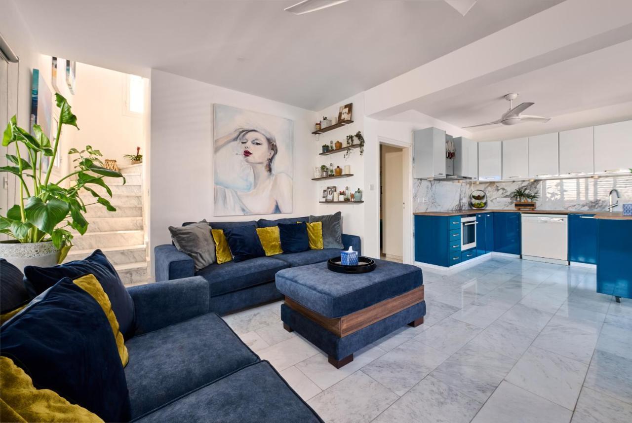 Villanelle Bed & Breakfast Welcomes Dog Lovers Only Tala Exterior foto