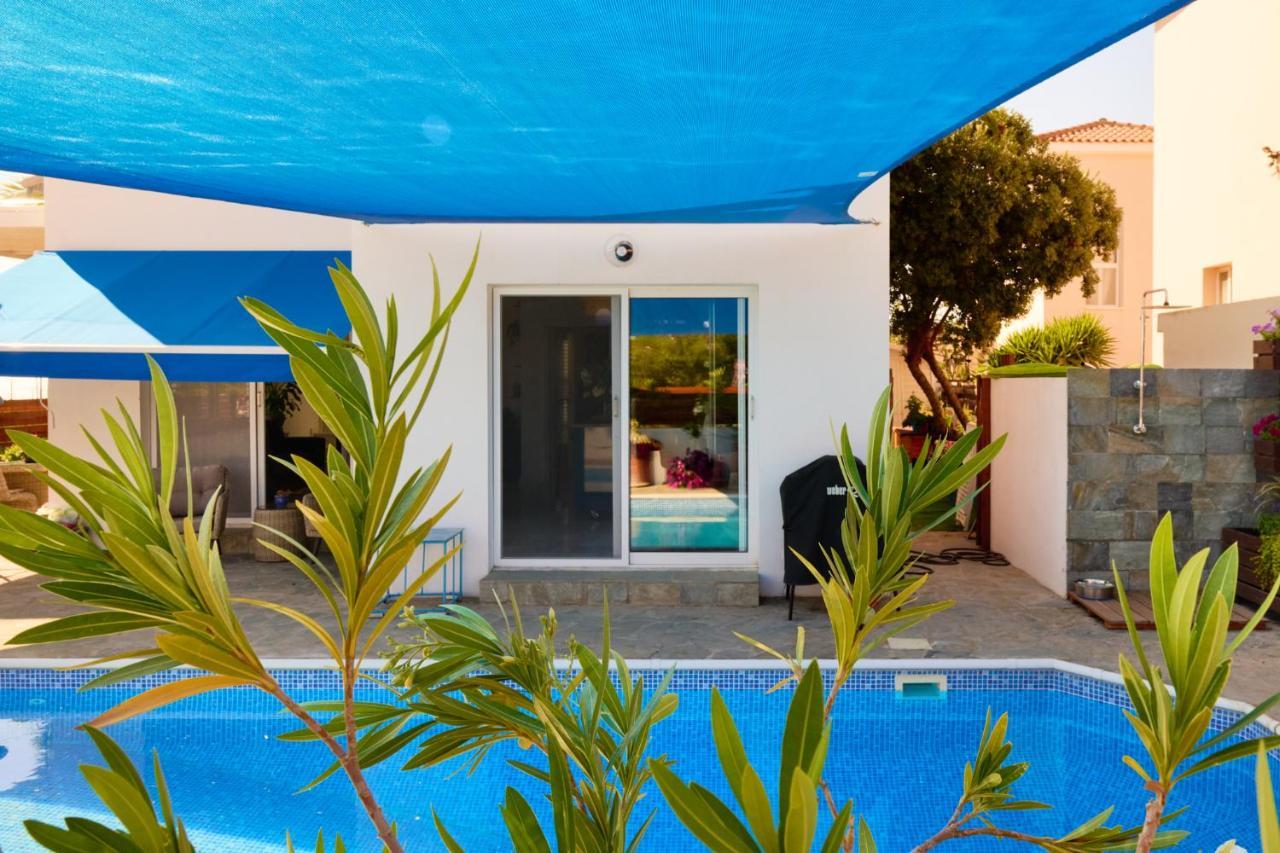 Villanelle Bed & Breakfast Welcomes Dog Lovers Only Tala Exterior foto